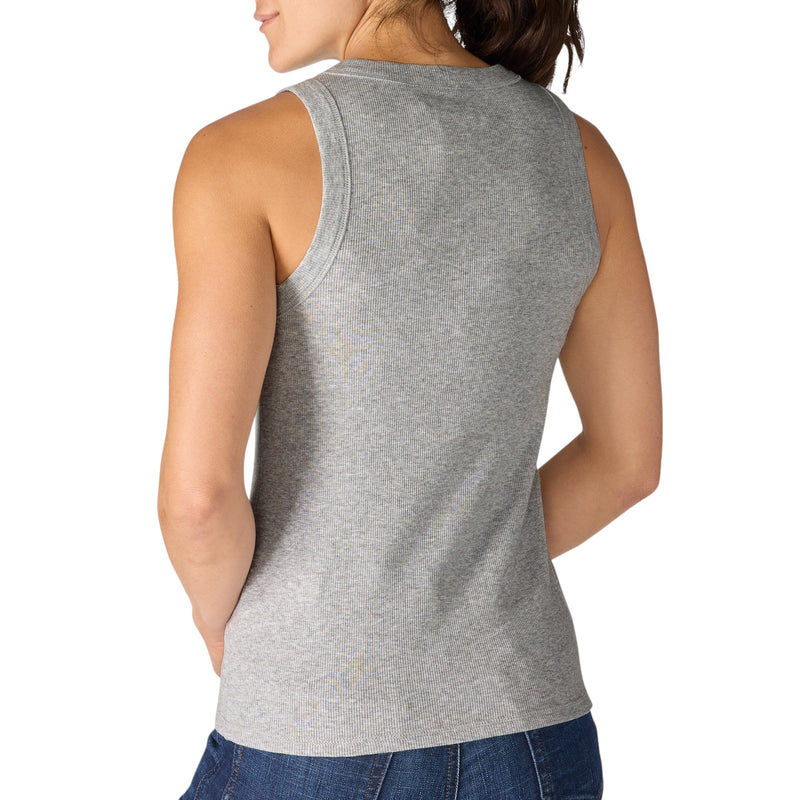 Load image into Gallery viewer, Woman wearing a heather gray tank top and blue jeans on a white background
