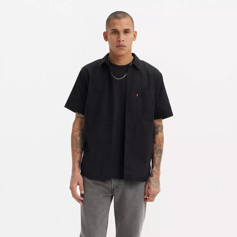 Load image into Gallery viewer, Levi&#39;s Short Sleeve Classic 1Pkt Standard Fit Shirt - Jet Black - Front
