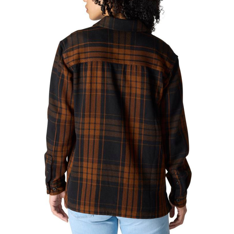 Load image into Gallery viewer, Person wearing a plaid shirt with a white background

