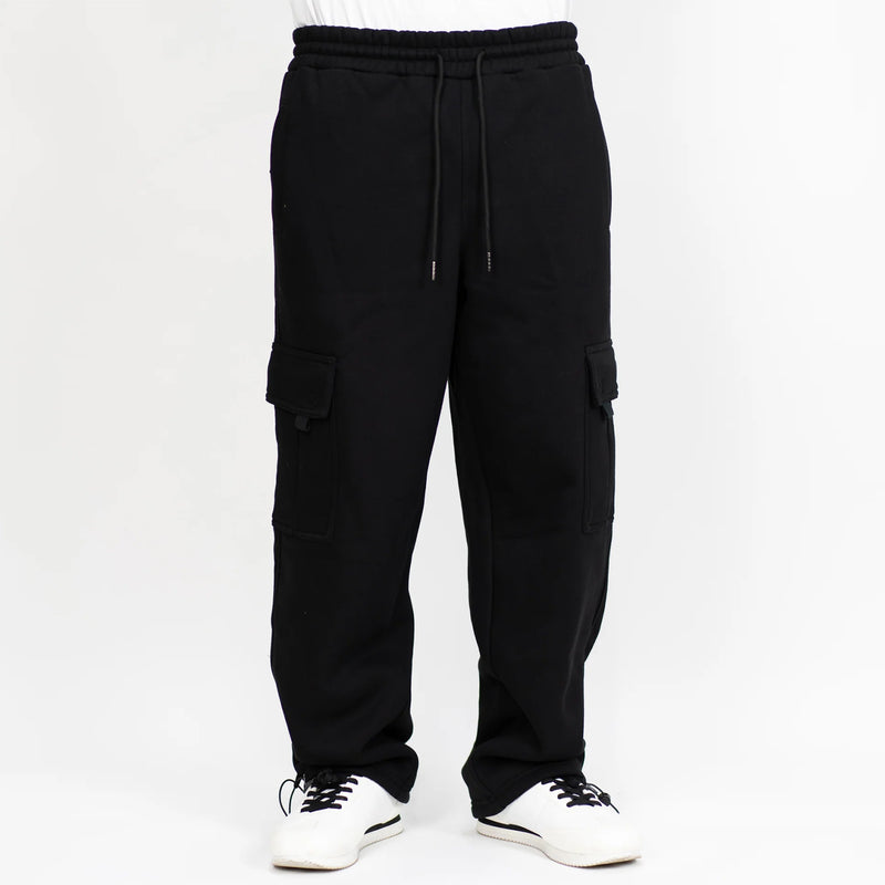 Load image into Gallery viewer, FB County Heavy Cargo Sweatpant - Black - Front
