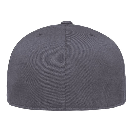 Inspired by premium on-field baseball gear, this photo is of the back of the Charcoal Gray FLEXFIT 210 cap combines advanced Flexfit Technology with high-quality fabrics for unmatched comfort, durability, and a secure fitted look. 