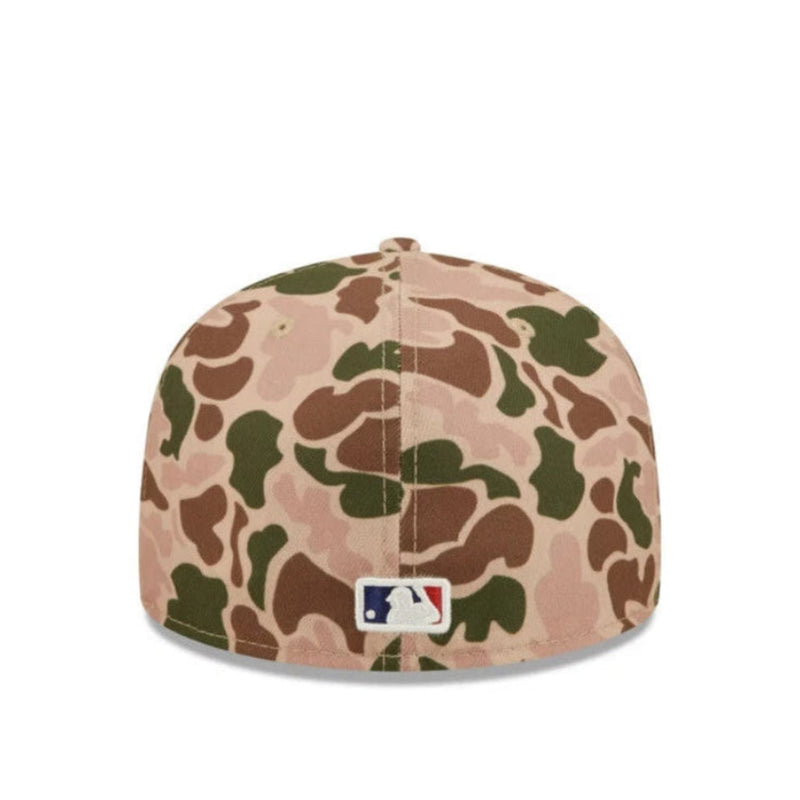 Load image into Gallery viewer, Camouflage-patterned baseball cap with MLB logo on a white background
