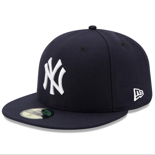 Navy blue MLB team New York Yankees baseball cap with white 