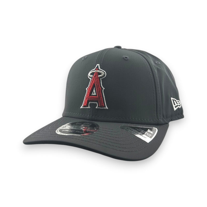 Load image into Gallery viewer, Gray baseball cap with a red and white Angels logo on a white background
