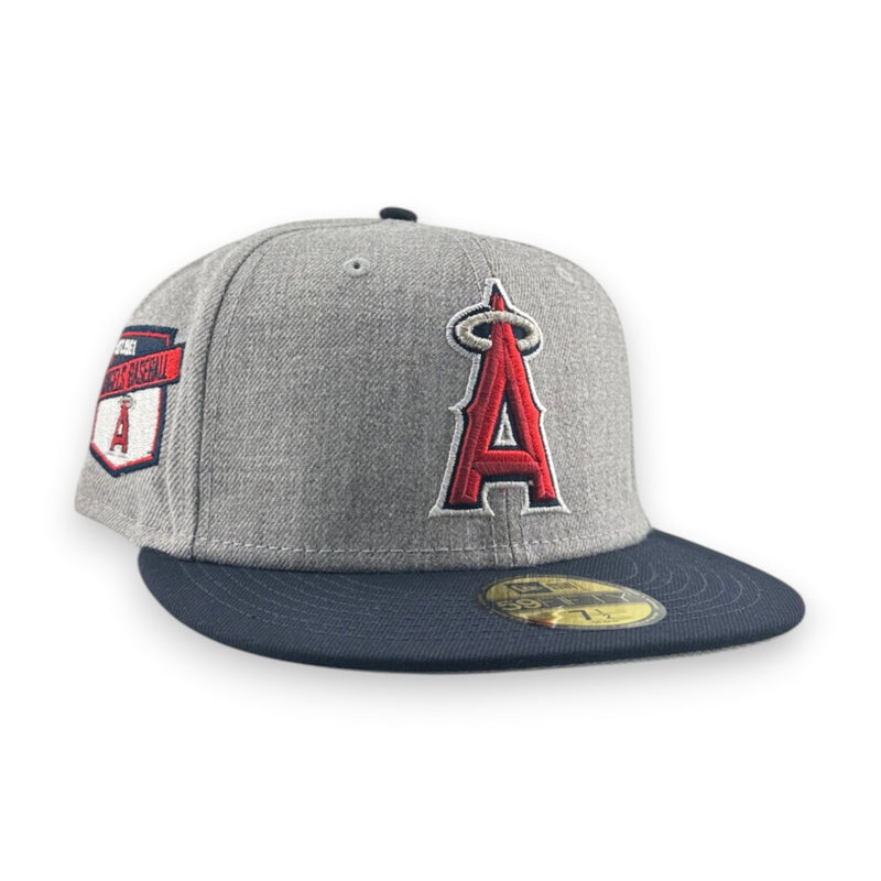 Load image into Gallery viewer, Gray and navy baseball cap with a logo on a white background

