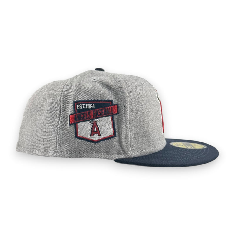 Load image into Gallery viewer, Gray and navy baseball cap with logo on a white background
