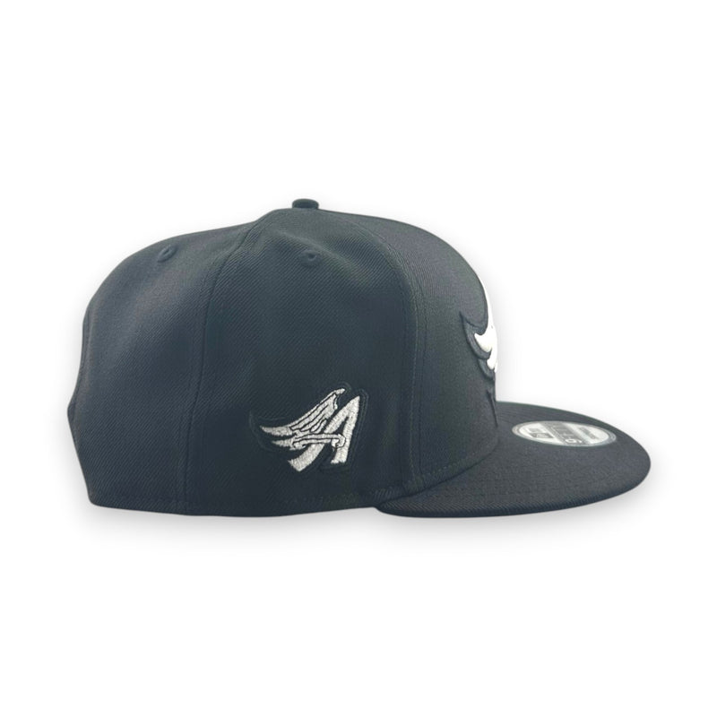 Load image into Gallery viewer, Black baseball cap on a white background
