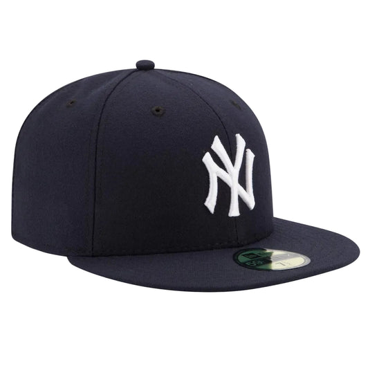 Navy blue MLB team New York Yankees baseball cap with white 
