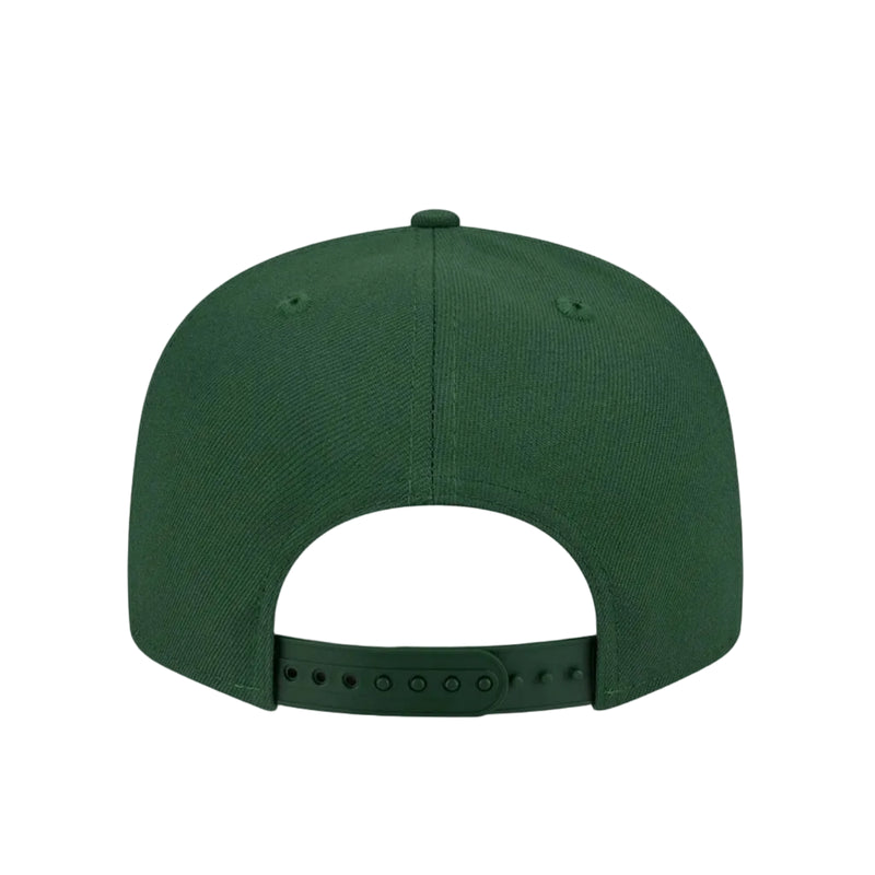 Load image into Gallery viewer, Green cap on a light gray background
