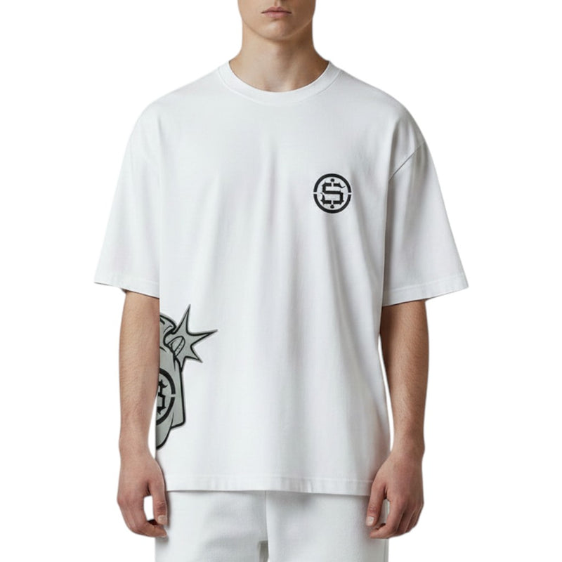 Load image into Gallery viewer, Person wearing a white t-shirt with a 
Streetwise logo on a white background
