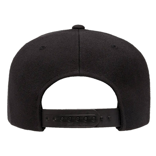 Black snapback cap with black adjustable plastic straps