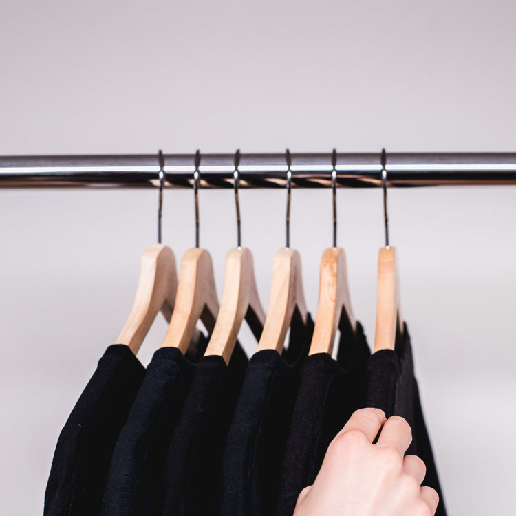 VIRTUAL CLEARANCE RACK